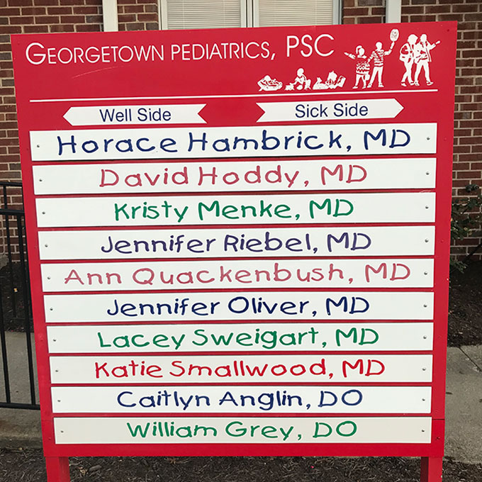 Georgetown Pediatrics, P.S.C. - Pediatrician in Lexington, Georgetown, Scott County, Kentucky, Nicholasville, 40324, 40511, 40508, 40340, 40356, 40502, 40503, 40504, 40506. Fayette County, Winchester, Scott County, Jessamine County, Kentucky childrens doctor. Child doctor. Immunizations. KHSAA Kentucky Sports Physical, Georgetown, Fayette, Jessamine County Kentucky. Kids Doctors serving Georgetown Kentucky and Surrounding Areas.